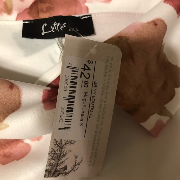 Dress - Picture 3 of 3